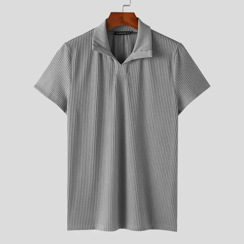 Hernn t-shirt Minimalistisches Strick-T-Shirt – Stilvoll und Bequem Nicht auf Lager